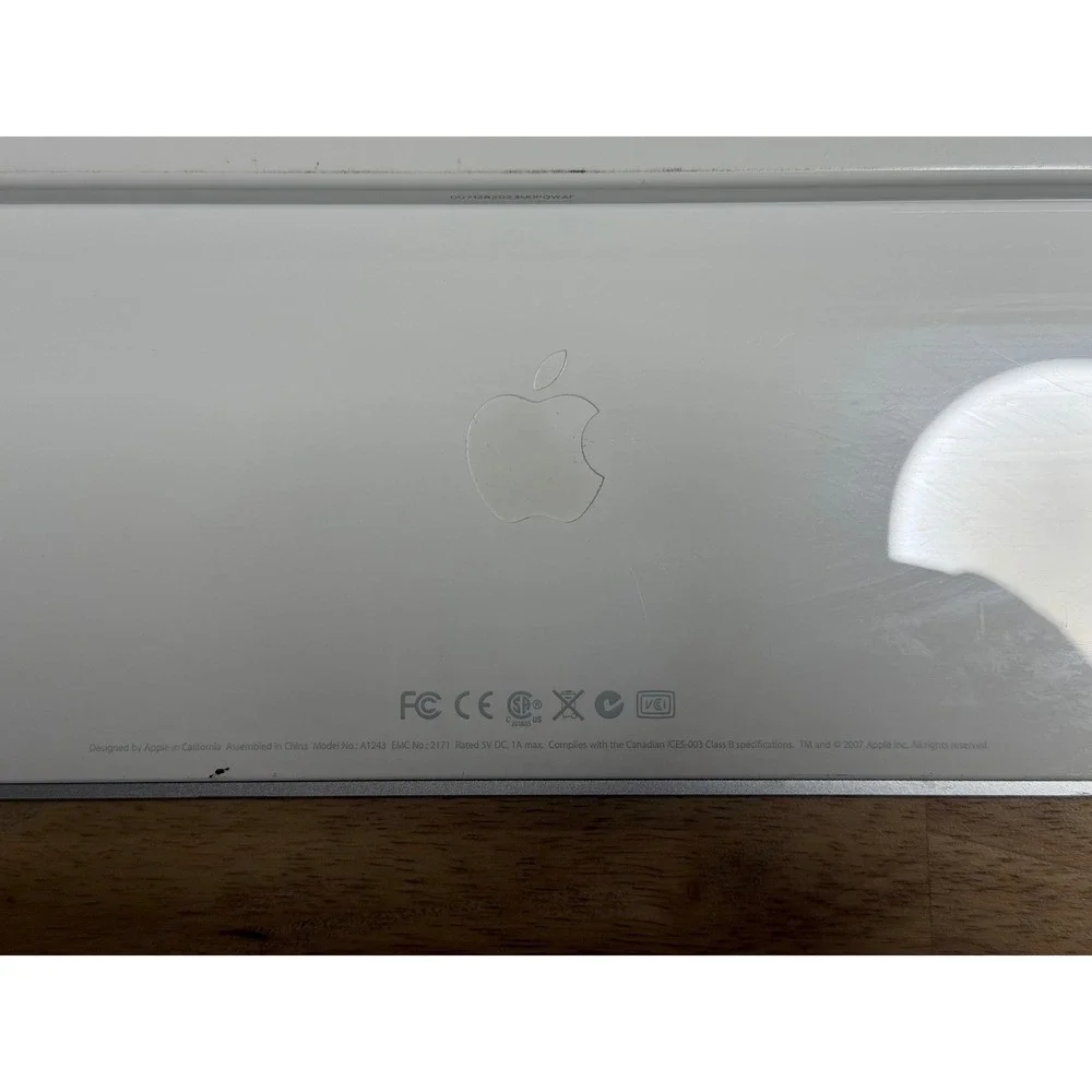 Apple wired desktop